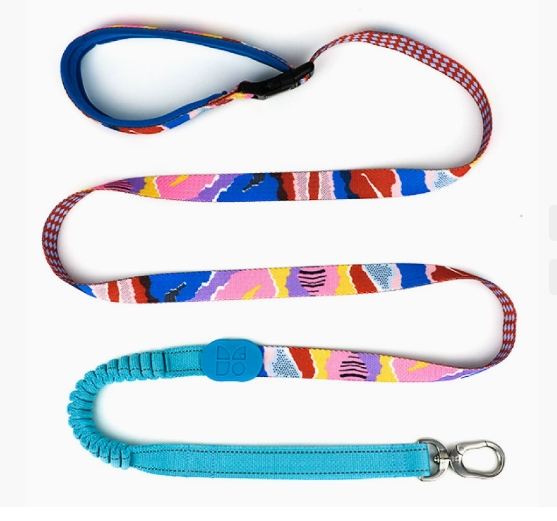 Dog leash, small dog explosion-proof charging, pet leash, waist traction, crossbody, hands-free dog leash